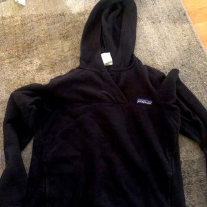 Lightweight Patagonia sweater